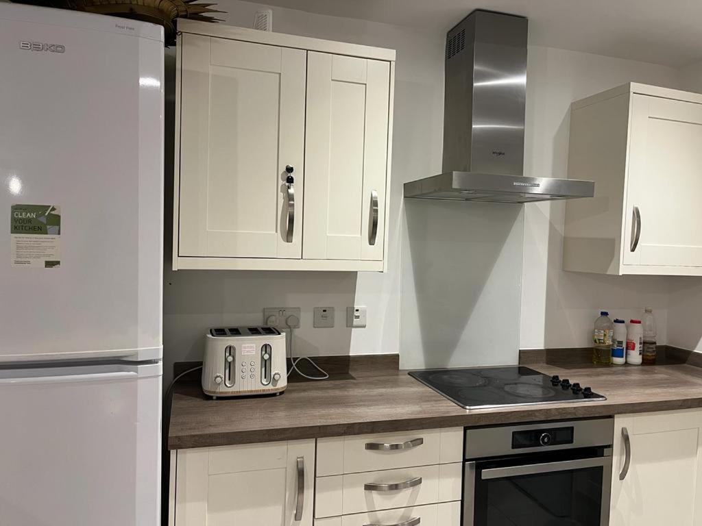 Homestay Enjoy An Ensuite In A Shared Close To Centre